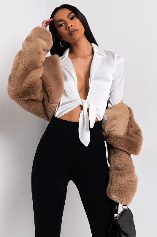 Slim Fit Jacket-WARM UP CROP FAUX FUR JACKET CAMEL