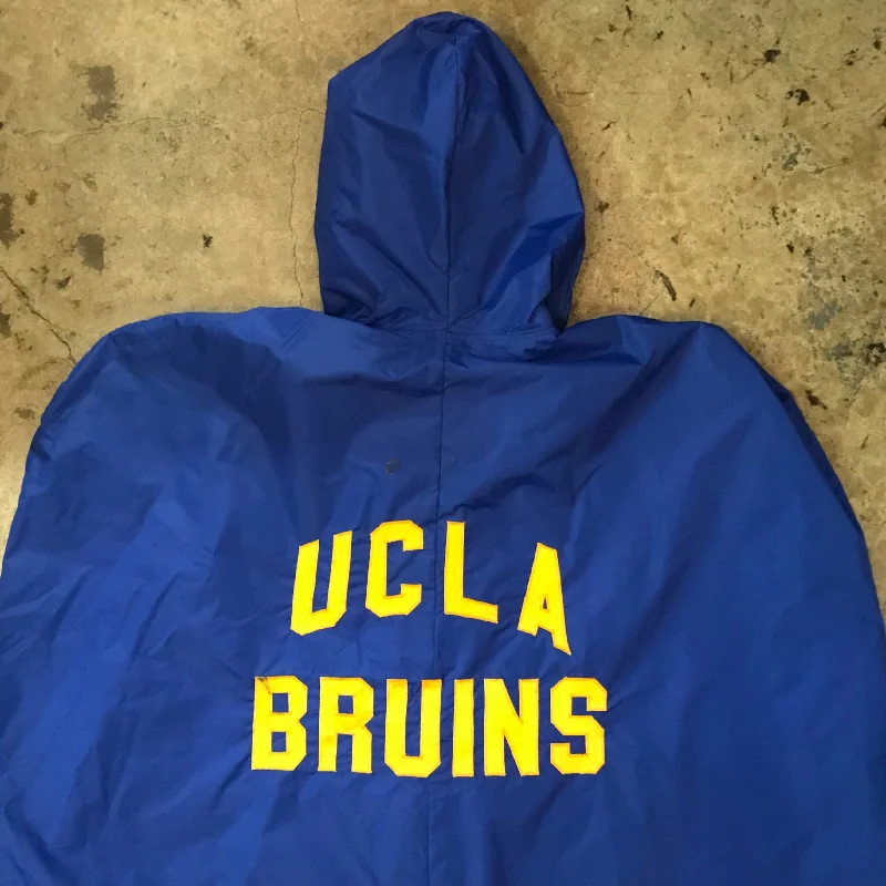 Classic Fit Jacket-UCLA Oversized Sideline Jacket - Hooded / No Sleeves