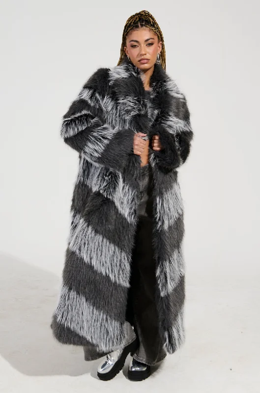 Graphic Jacket-ANNI MAXI FAUX FUR JACKET