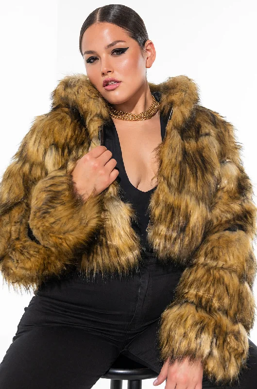 Fashion Jacket-PLUS GRACELLE FAUX FUR CROPPED JACKET